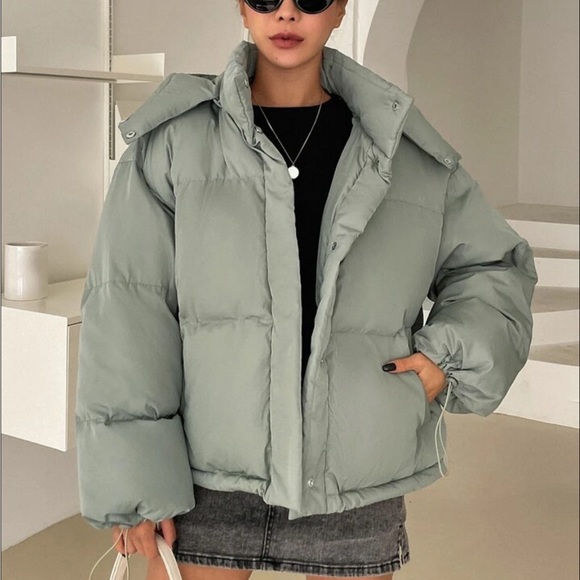 DAZY Drop Shoulder Drawstring Hem Hooded Puffer Coat - Picture 5 of 7